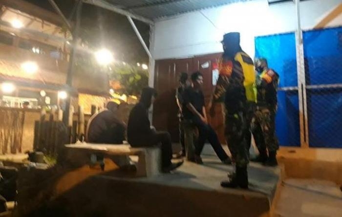 Anggota Danramil 11/Pwk Kandis gelar patroli gakplin protokol kesehatan.