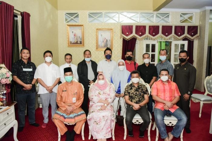 Sowan Ke Bupati Bengkalis Caketum HIPMI Riau Erwin Edison Bahas Sejumlah Program