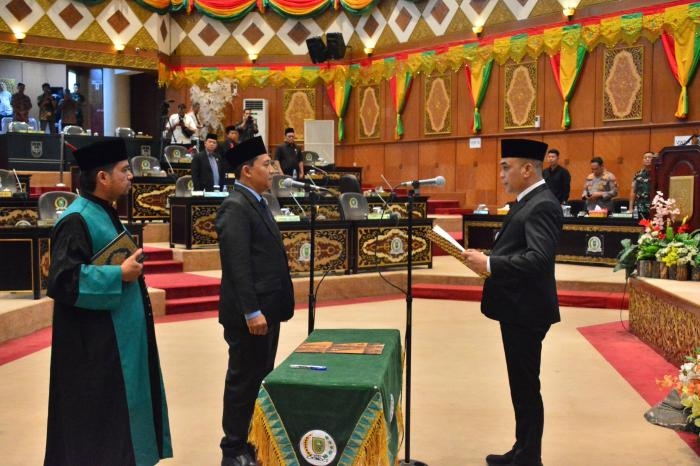 Rapat Paripurna DPRD Provinsi Riau, Pengucapan Sumpah/Janji PAW Anggota Fraksi Partai Demokrat